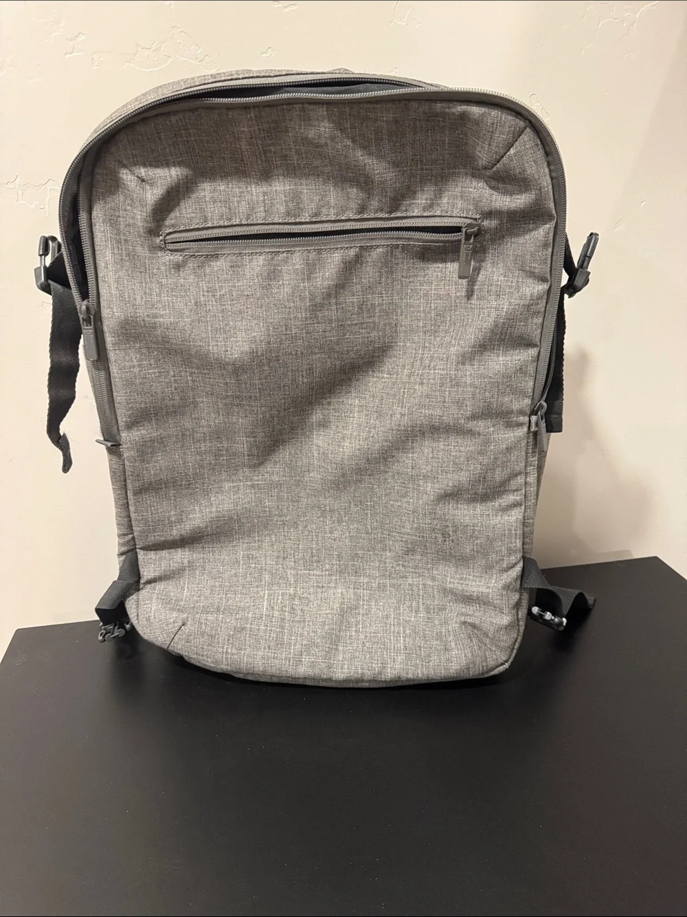 Gray Carryon Clamshell Backpack Shoulder Bag